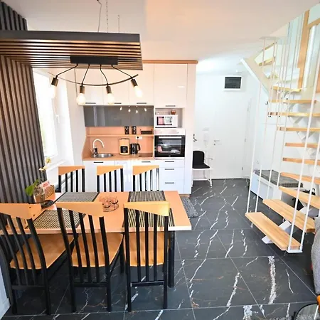 Dimitrije 公寓 亚霍里纳