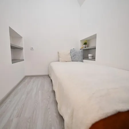 Dimitrije יהורינה